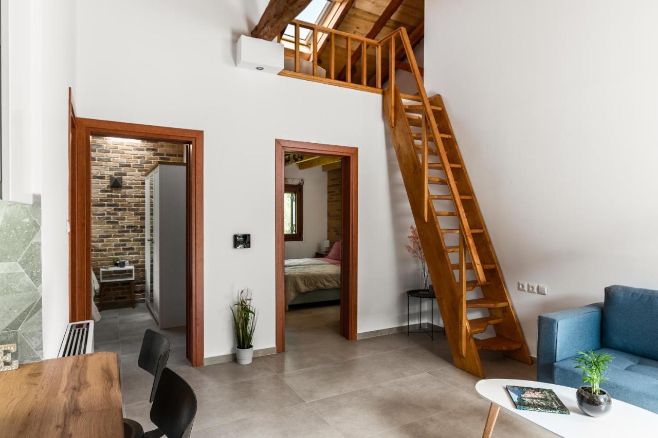 Eloise Apartments Agios Matthaios  Екстер'єр фото